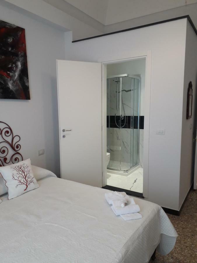 Dora Aurea Otel Levanto Dış mekan fotoğraf