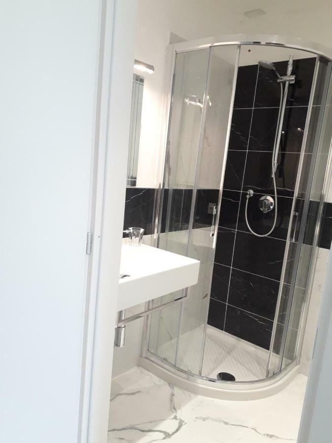 Dora Aurea Otel Levanto Dış mekan fotoğraf