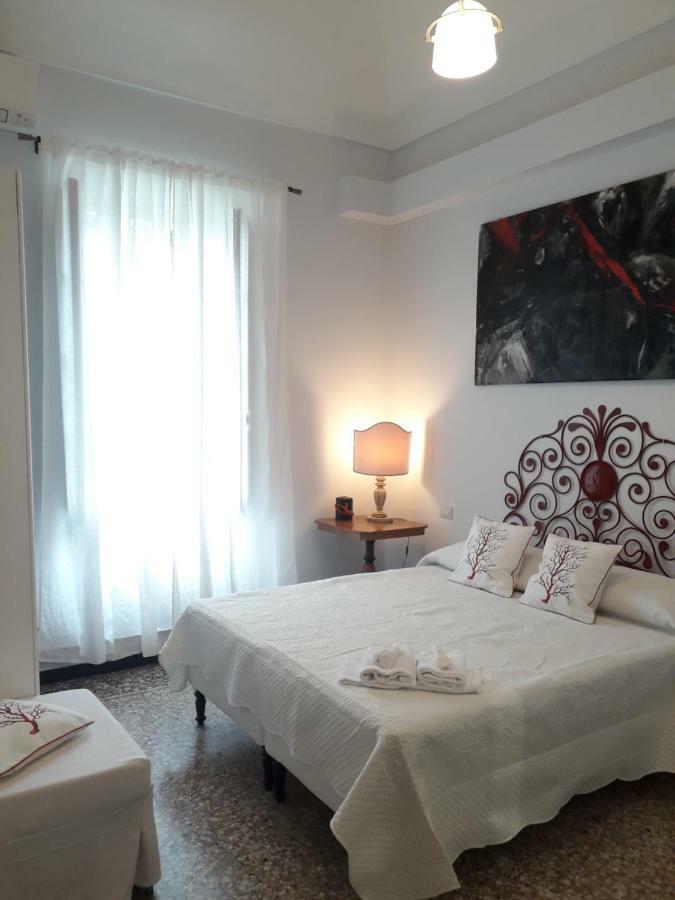 Dora Aurea Otel Levanto Dış mekan fotoğraf